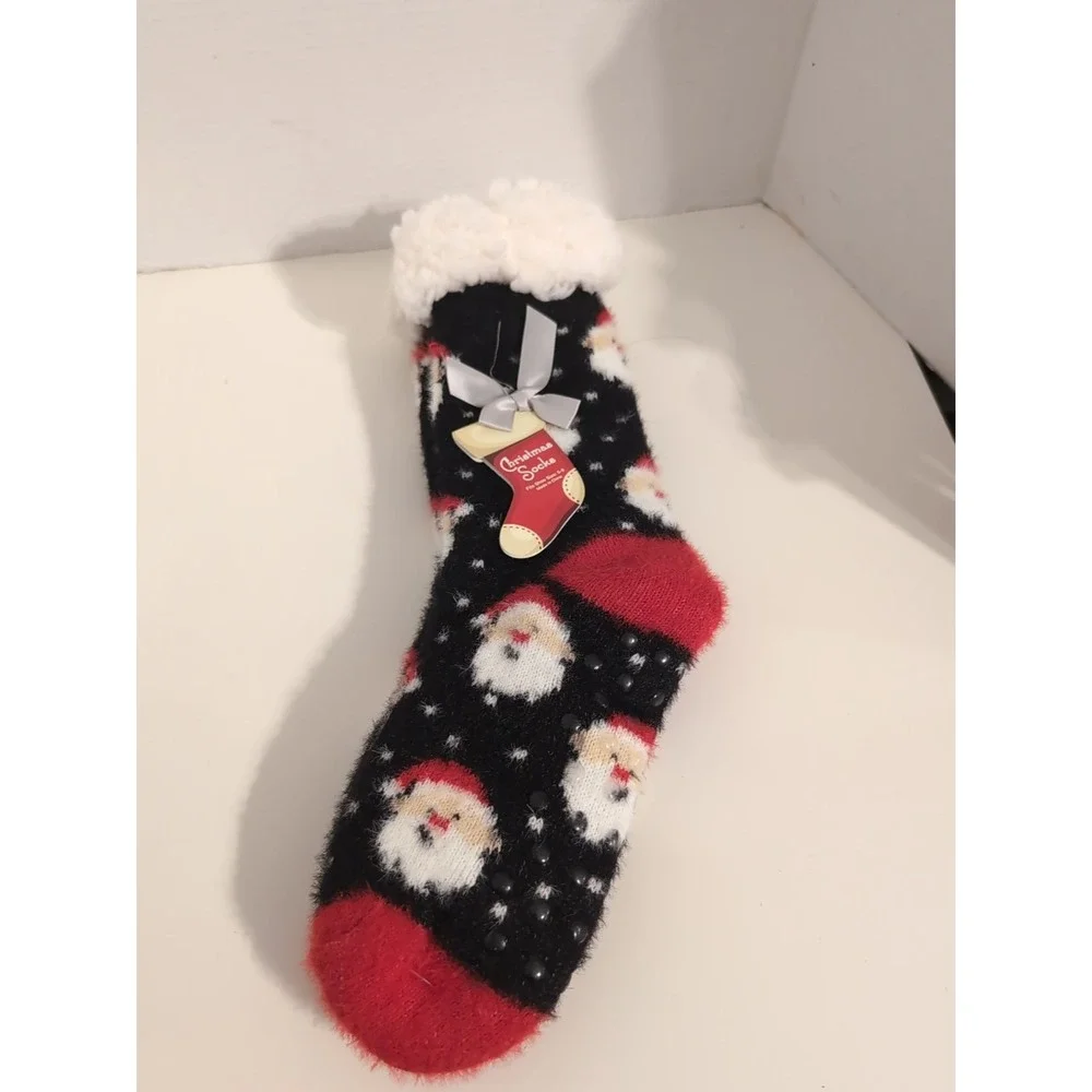 NWT Gold Medal International Santa Christmas Gripper Socks Sherpa‎ Tops Size 5-9